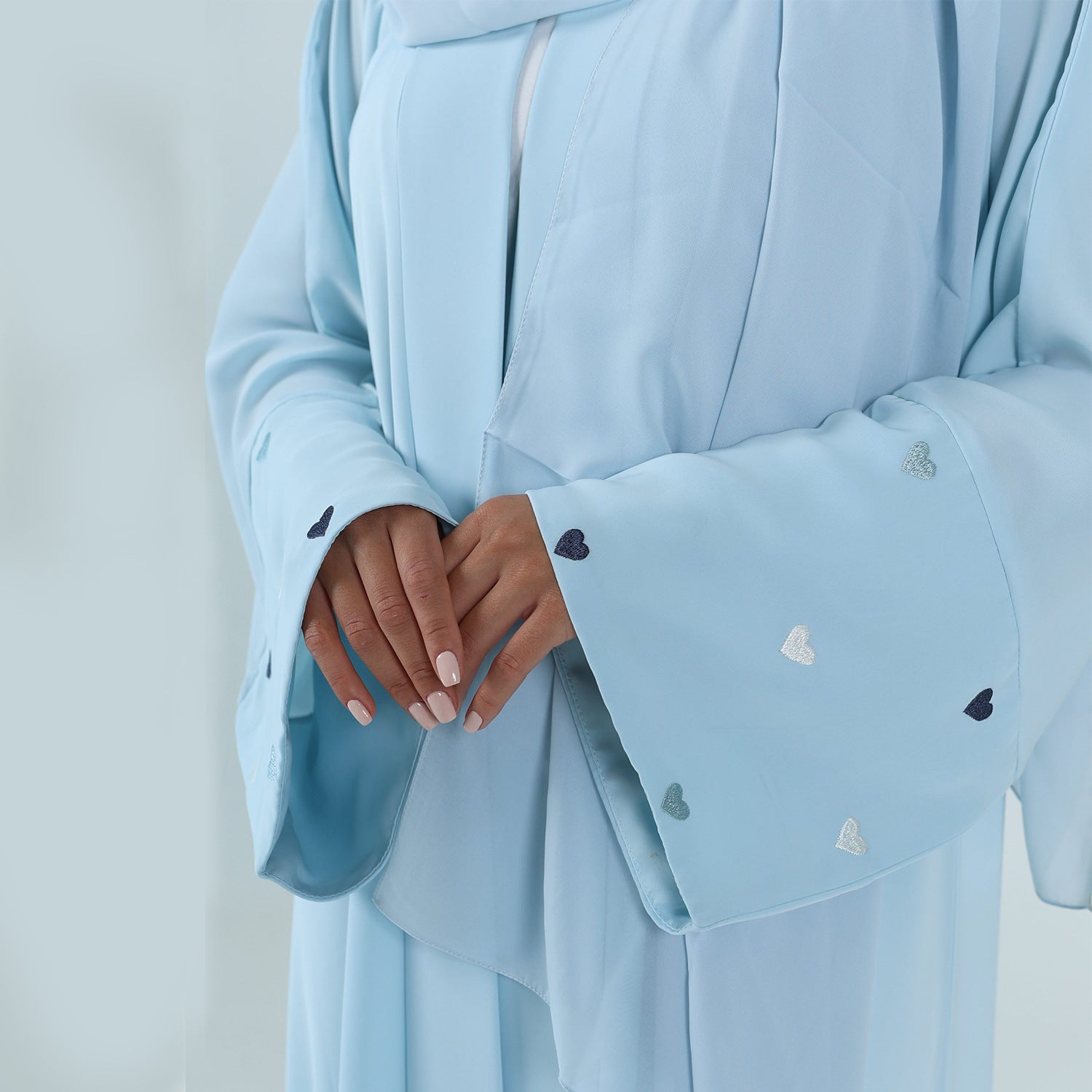Dubai Love Embroidered Elegant Cardigan Robe
