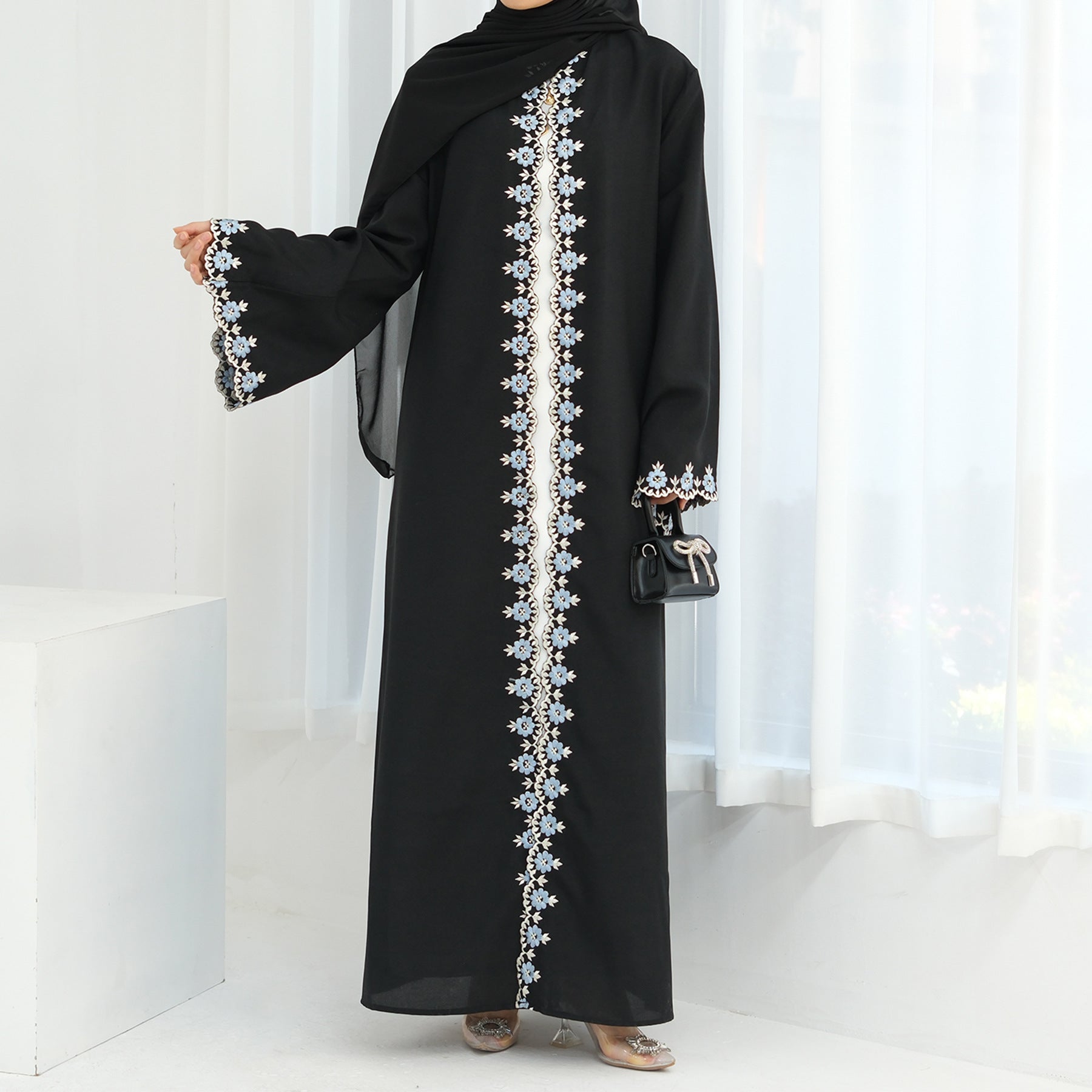 Dubai Flower Embroidered Cardigan Robe LR909